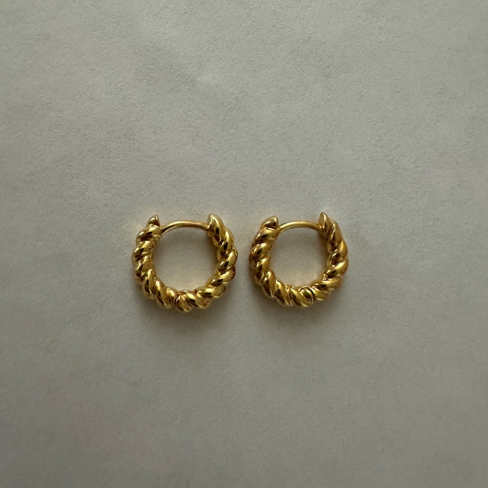 Gold mini hoops